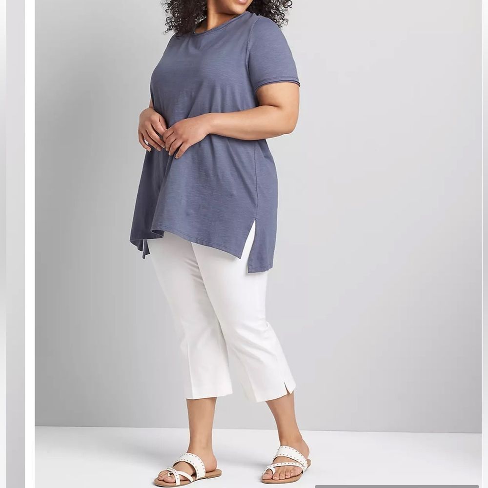 Lane Bryant Short Sleeve Scoop Raw Edge Neck Top - Picture 3 of 4